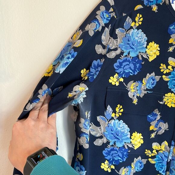 Equipment Women Lynn 100% silk button down Blouse Peacoat floral long sleeve LG - Picture 14 of 15